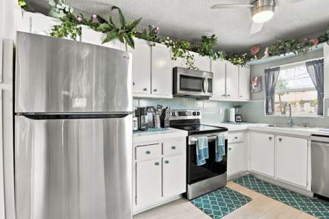 3465 Via Poinciana #405, Lake Worth FL - photo 10 of 25