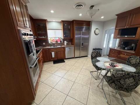 4318 Taylor Street, Hollywood FL - photo 17 of 49