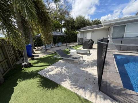 4318 Taylor Street, Hollywood FL - photo 9 of 49