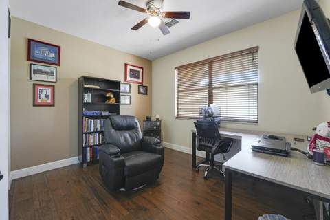 8608 Palisades Lake Drive, West Palm Beach FL - photo 23 of 35