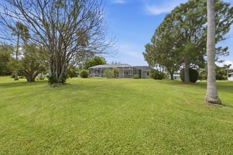 2938 SE Dalhart Road, Port St. Lucie FL - photo 6 of 48