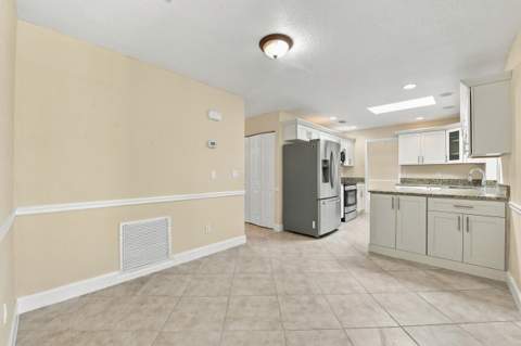 2938 SE Dalhart Road, Port St. Lucie FL - photo 18 of 48