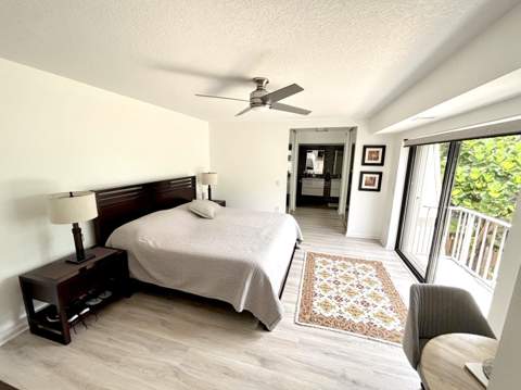 1700 Embassy Drive #403, West Palm Beach FL - photo 8 of 20