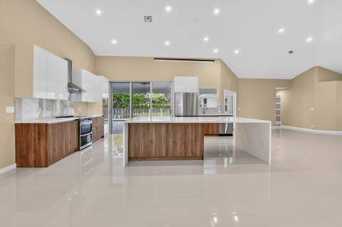 22201 Collington Drive, Boca Raton FL - photo 7 of 59