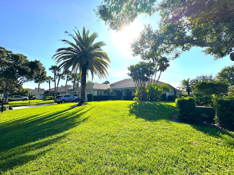 3 bedroom Single Family Residence at 2263 SW Danforth Circle, Danforth, Palm City — photo 2