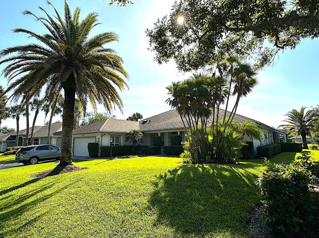2263 SW DANFORTH Circle