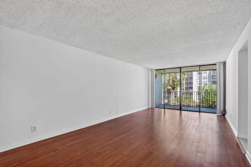 2 bedroom Condominium at 11 Royal Palm Way #3040, Boca Bayou Condo, Boca Raton — photo 5