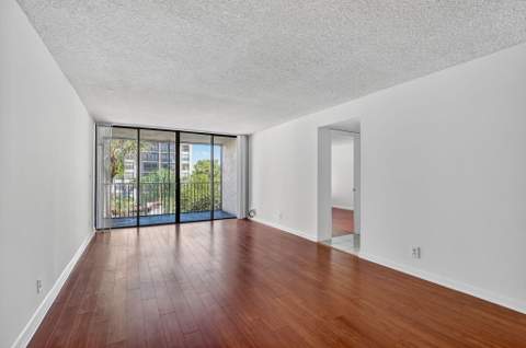 11 Royal Palm Way #3040, Boca Raton FL - photo 6 of 68
