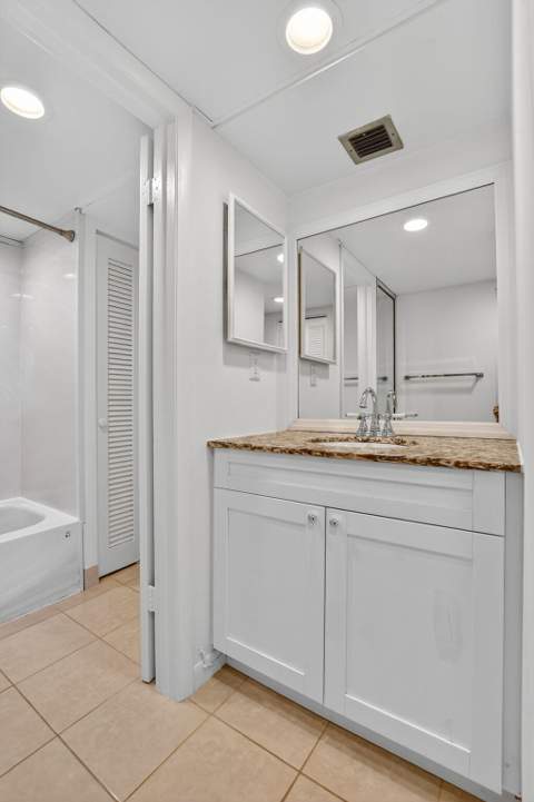 11 Royal Palm Way #3040, Boca Raton FL - photo 23 of 68