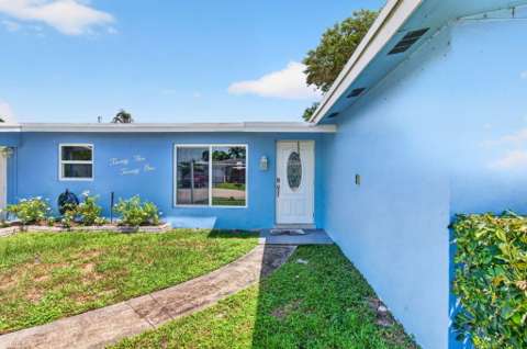 2521 Myrica Road, home for sale in West Palm Beach 33406