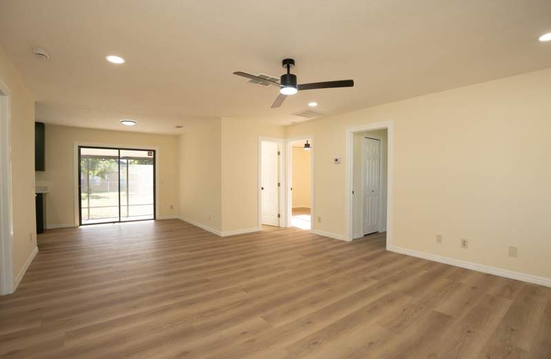 3 bedroom Single Family Residence at 661 SW Cynthia Street, Port St Lucie Section 27, Port St. Lucie — photo 4