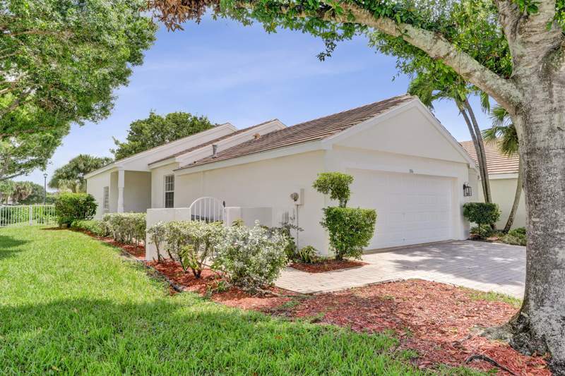 3 bedroom Single Family Residence at 106 Hamilton Terrace, Anthony Groves Ph 1, Royal Palm Beach — photo 5