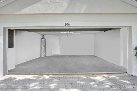 106 Hamilton Terrace, Royal Palm Beach FL - photo 13 of 37