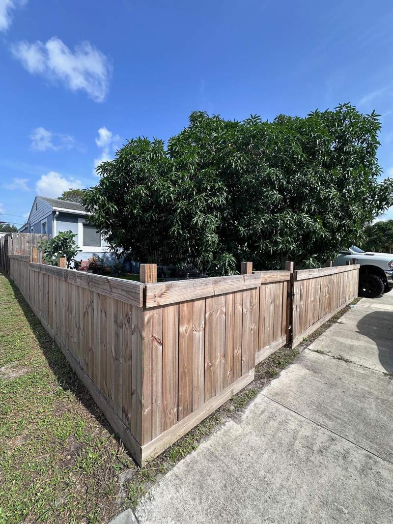 3 bedroom Single Family Residence at 1013 N C Street, Lake Worth Beach, Lake Worth Beach — photo 2