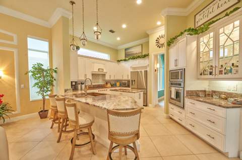 3405 Lago De Talavera, Lake Worth FL - photo 8 of 31