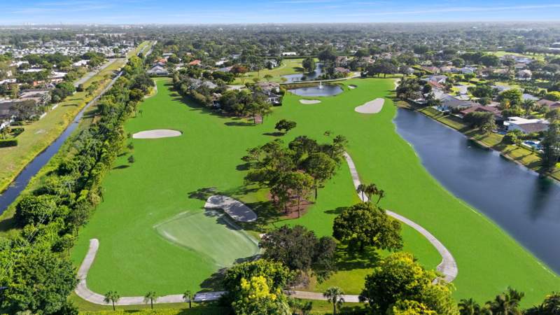 5 bedroom Single Family Residence at 3554 Pine Lake Court, Seagate Country Club, Delray Beach — photo 4