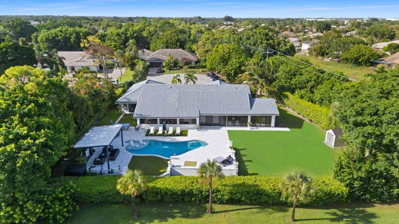 5 bedroom Single Family Residence at 3554 Pine Lake Court, Seagate Country Club, Delray Beach — photo 5
