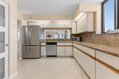 3420 S Ocean Boulevard #8T, Highland Beach FL - photo 8 of 29