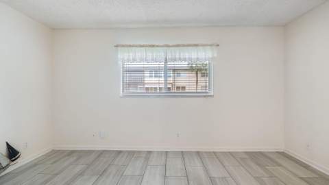 601 NW 78th Terrace #106, Margate FL - photo 11 of 26
