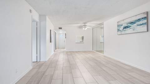 601 NW 78th Terrace #106, Margate FL - photo 8 of 26