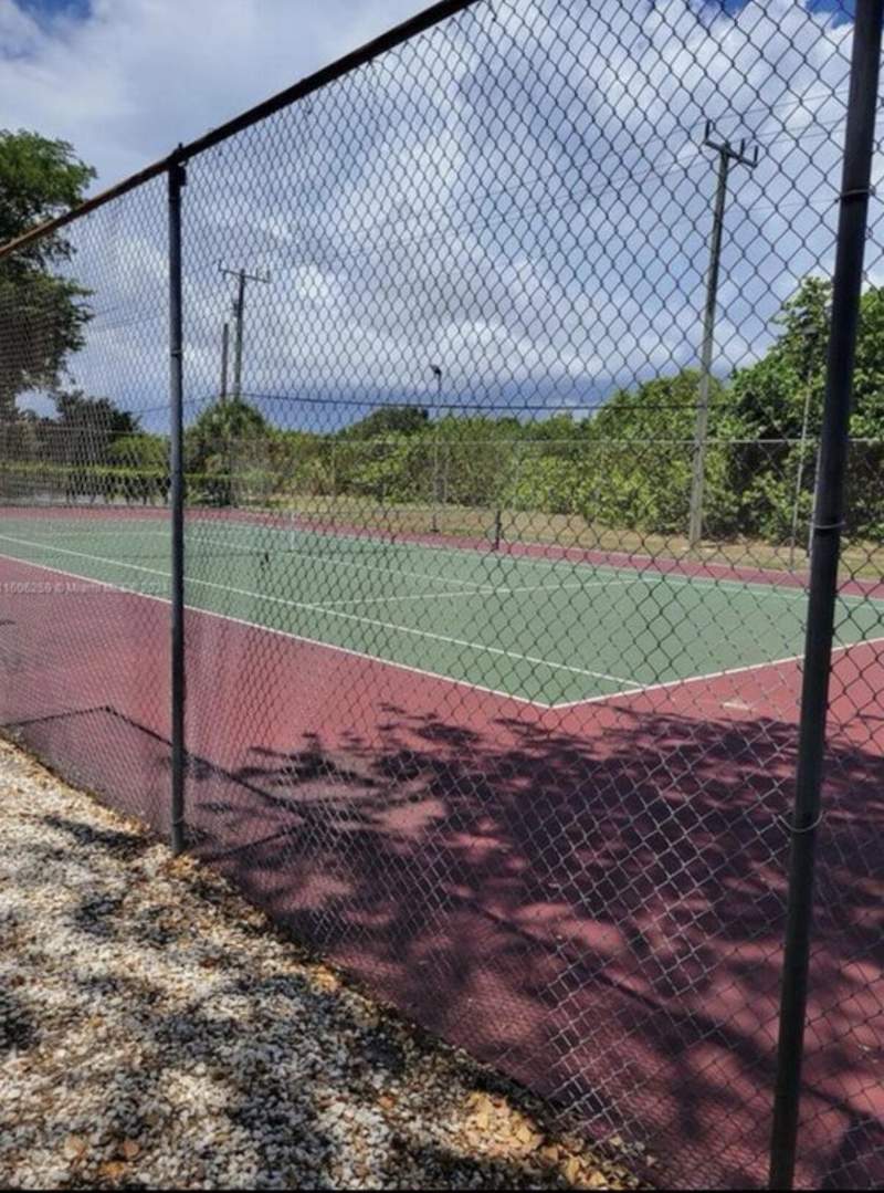 2 bedroom Condominium at 480 NW 20th Street #2120, Casa Del Rio Condo, Boca Raton — photo 3