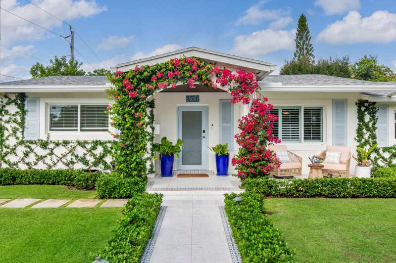 3 bedroom Single Family Residence at 8001 Arlington Place, Lewis Shore Estates 3, West Palm Beach — photo 1