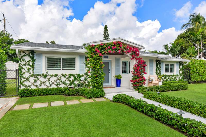 3 bedroom Single Family Residence at 8001 Arlington Place, Lewis Shore Estates 3, West Palm Beach — photo 3