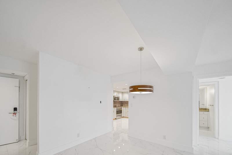 2 bedroom Condominium at 16300 Golf Club Road #114, Country Club Apts At Bonaventure 32, Weston — photo 5