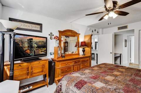 3060 Holiday Springs Boulevard #106, Margate FL - photo 7 of 16