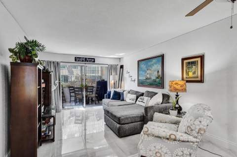 3060 Holiday Springs Boulevard #106, Margate FL - photo 8 of 16