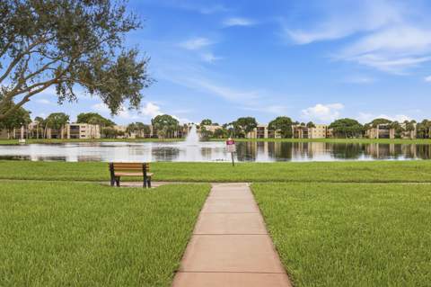 5340 Las Verdes Circle #202, Delray Beach FL - photo 8 of 34