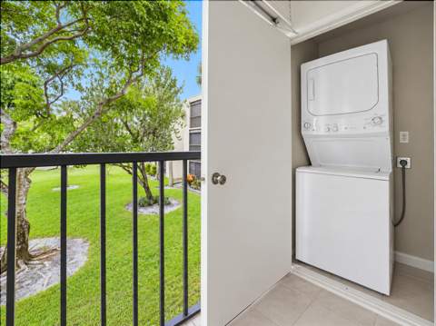 5340 Las Verdes Circle #202, Delray Beach FL - photo 22 of 34
