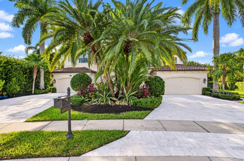 6 bedroom Single Family Residence at 16876 Crown Bridge Drive, Bridges Pl 4, Delray Beach — photo 2