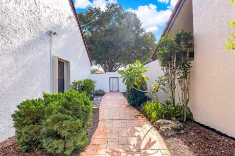 1150 NW 22nd Avenue, Delray Beach FL - photo 21 of 28