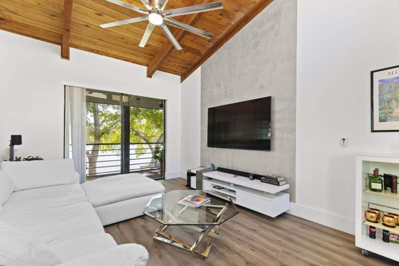 2 bedroom Condominium at 4491 Crystal Lake Drive #204C, Crystal Bay Club Condo, Deerfield Beach — photo 4