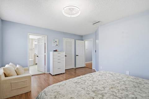 19257 NW 14th Street, Pembroke Pines FL - photo 13 of 38