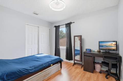 19257 NW 14th Street, Pembroke Pines FL - photo 16 of 38