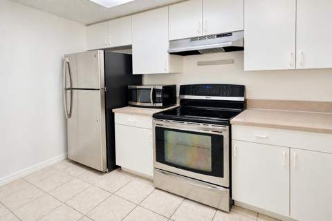 5021 Wiles Road #Apt 301, Coconut Creek FL - photo 6 of 16