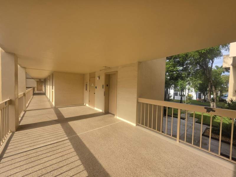 2 bedroom Condominium at 8425 Forest Hills Drive #205, Greenglades Condo III, Coral Springs — photo 5
