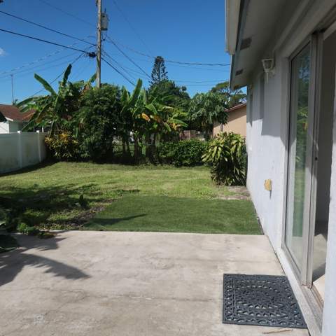 9052 Melody Road, Lake Worth FL - photo 13 of 27