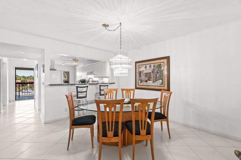 2 bedroom Condominium at 5380 Cedar Lake Drive #303, Lakeside Condo 3 Of Banyan Springs, Boynton Beach — photo 4