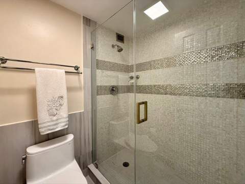 3505 S Ocean Drive #806, Hollywood FL - photo 14 of 35