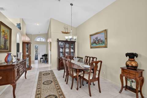 6649 Sun River Road, Boynton Beach FL - photo 8 of 86