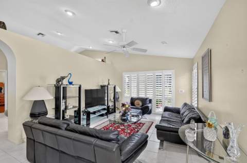 6649 Sun River Road, Boynton Beach FL - photo 20 of 86
