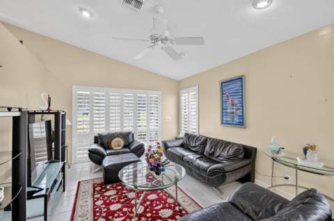 6649 Sun River Road, Boynton Beach FL - photo 22 of 86