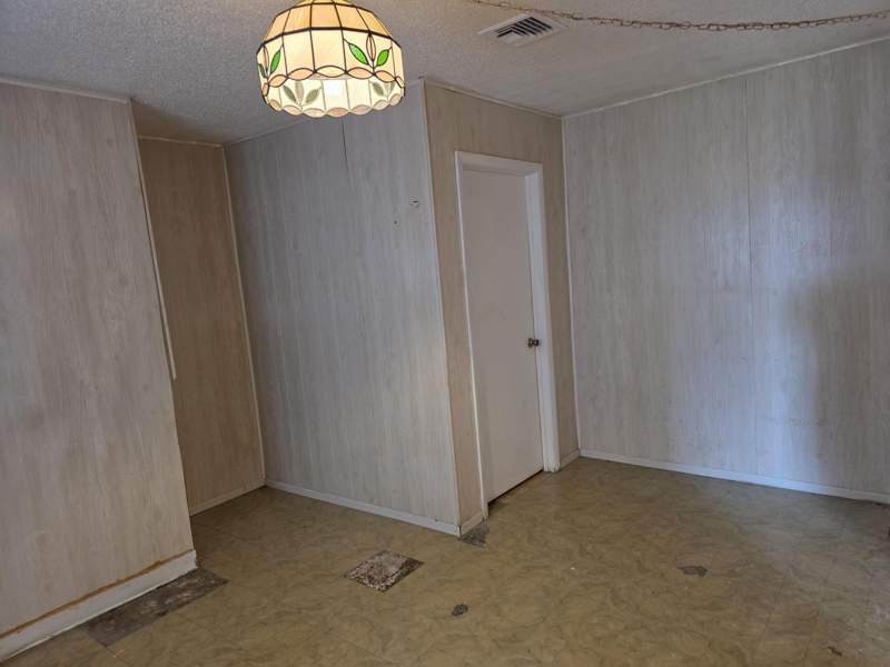 4 bedroom Single Family Residence at 2906 Anderson Drive, Sheraton Plaza, Fort Pierce — photo 3