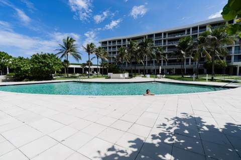 2000 S Ocean Boulevard, Palm Beach FL - photo 18 of 28