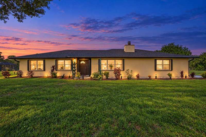 3 bedroom Single Family Residence at 2525 S Ffa Road, Fort Pierce Gardens, Fort Pierce — photo 1