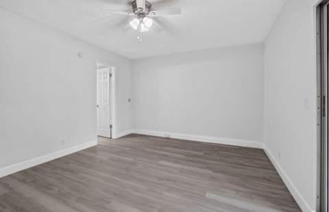 1038 Berkshire B, Deerfield Beach FL - photo 12 of 50