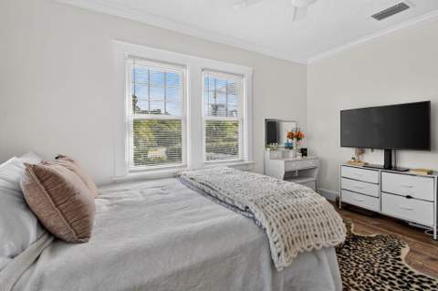 415 Greenbriar Drive, West Palm Beach FL - photo 23 of 61